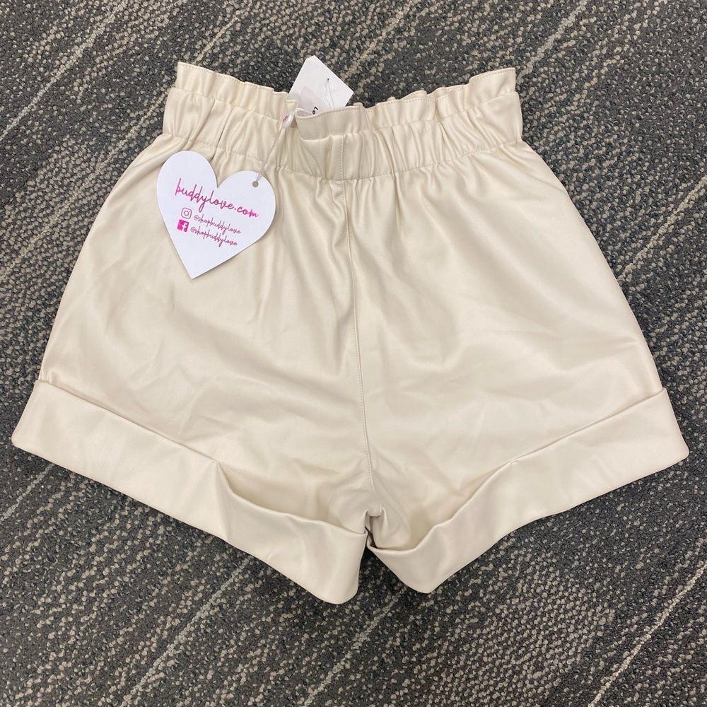 NWT BUDDY LOVE PEYTON PAPERBAG VEGAN LEATHER SHORTS - POWDER SMALL - Picture 4 of 14